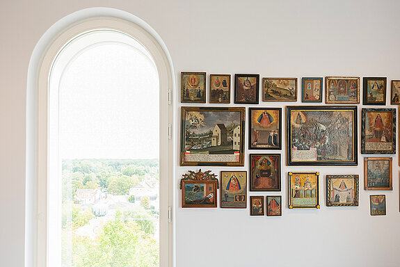 Blick in einen Raum der Schausammlung. (Foto: Diözesanmuseum Freising / Thomas Dashuber)